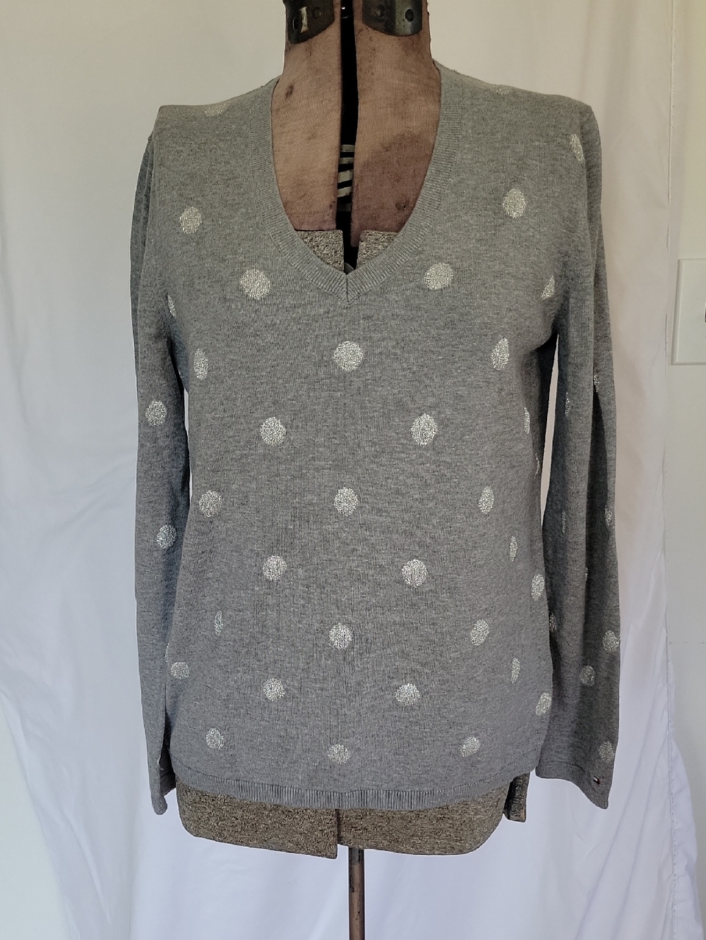 Tommy Hilfiger Sweater Large Gray